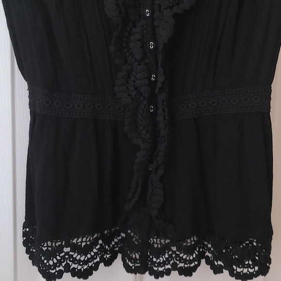 American Rag Tank Top - Picture 2 of 5